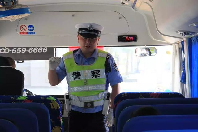 守護最“穩”校車，牢筑“安全防火墻”