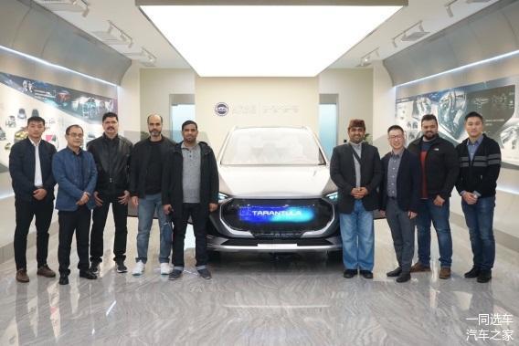 中東最大校車訂單花落誰家？186臺上汽MAXUS V80校車交付阿聯酋
